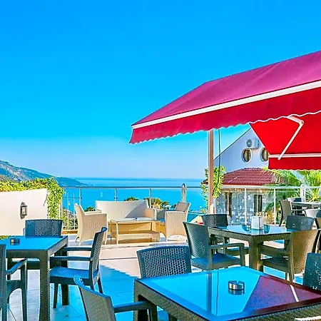 Sertil Deluxe Tropical Hotel
