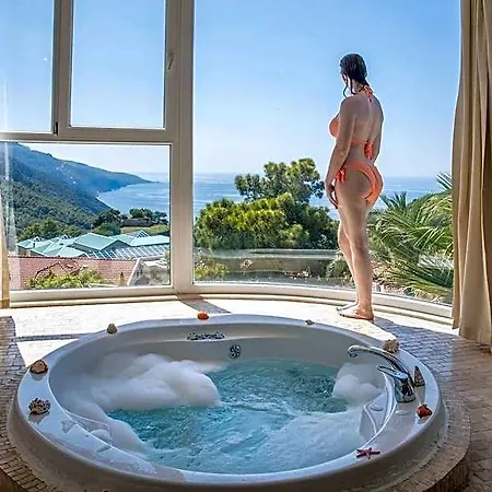 Sertil Deluxe Tropical 4* Ölüdeniz