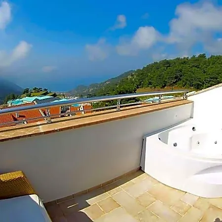 Sertil Deluxe Tropical Hotel