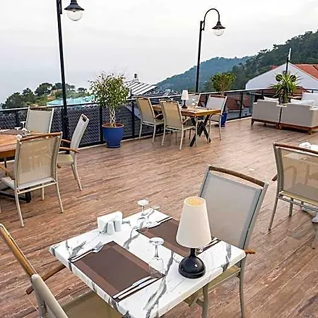 Hotel Sertil Deluxe Tropical 4*