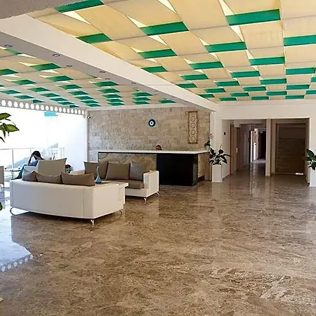 Sertil Deluxe Tropical 4* Ölüdeniz