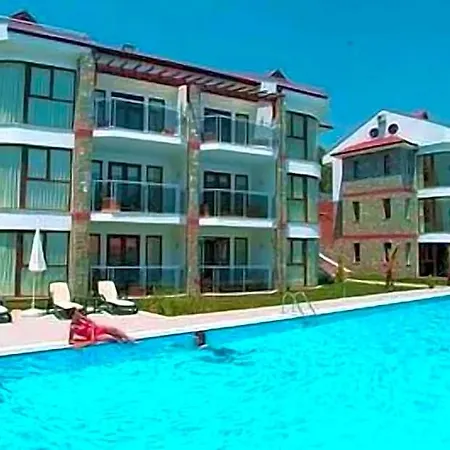 Sertil Deluxe Tropical 4*